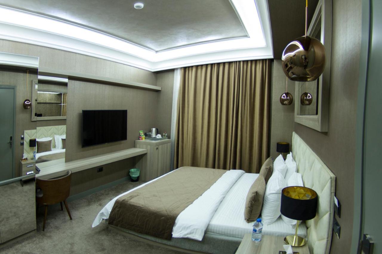Home Boutique Hostel 巴库 外观 照片